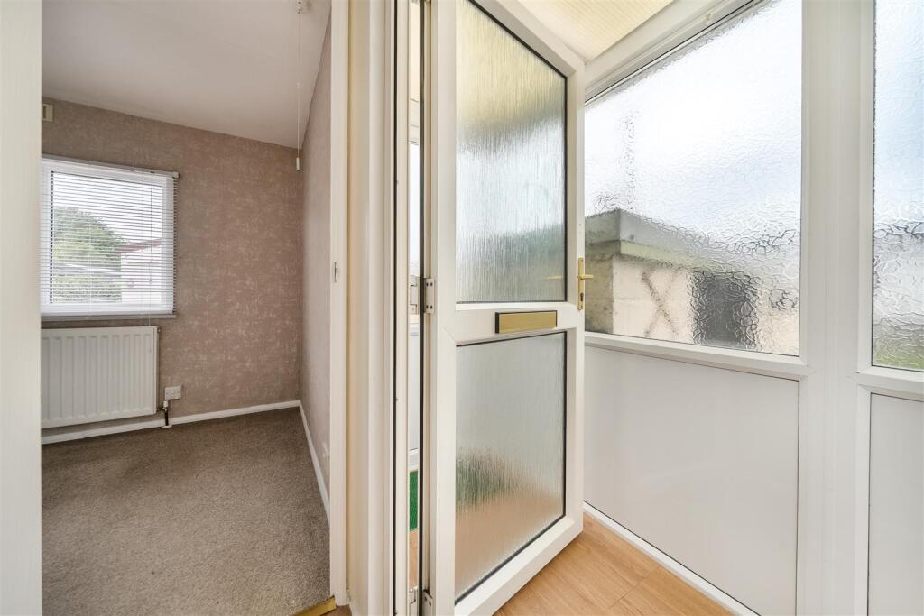 House in Bristol, Warmley - More