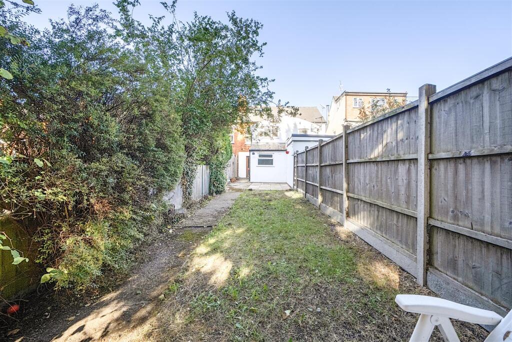 House in Reading, Caversham - View 4