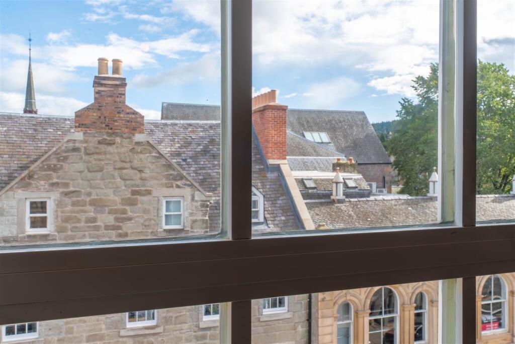 Apartment in Perth - More