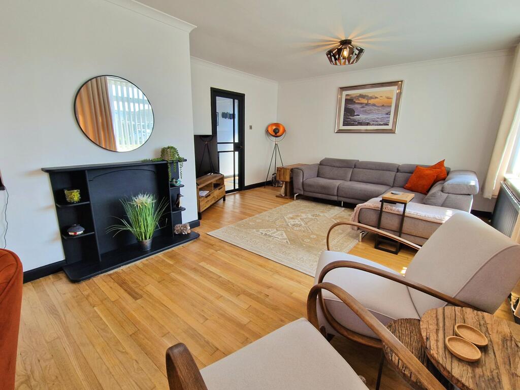 House in Cardiff, Porthcawl - View 5