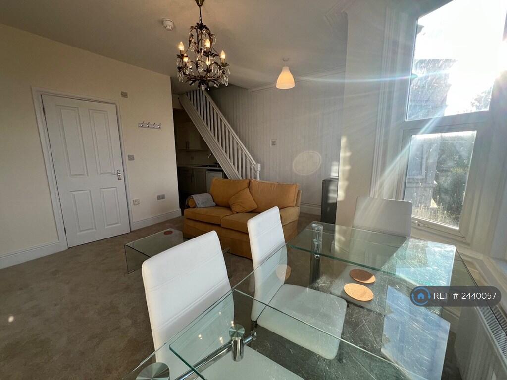 House in Bristol - More