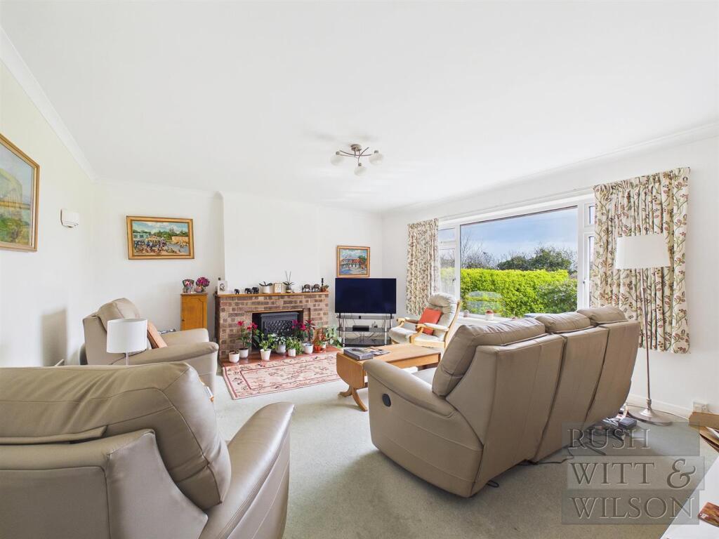 Sea Road, Fairlight, Hastings - View 6