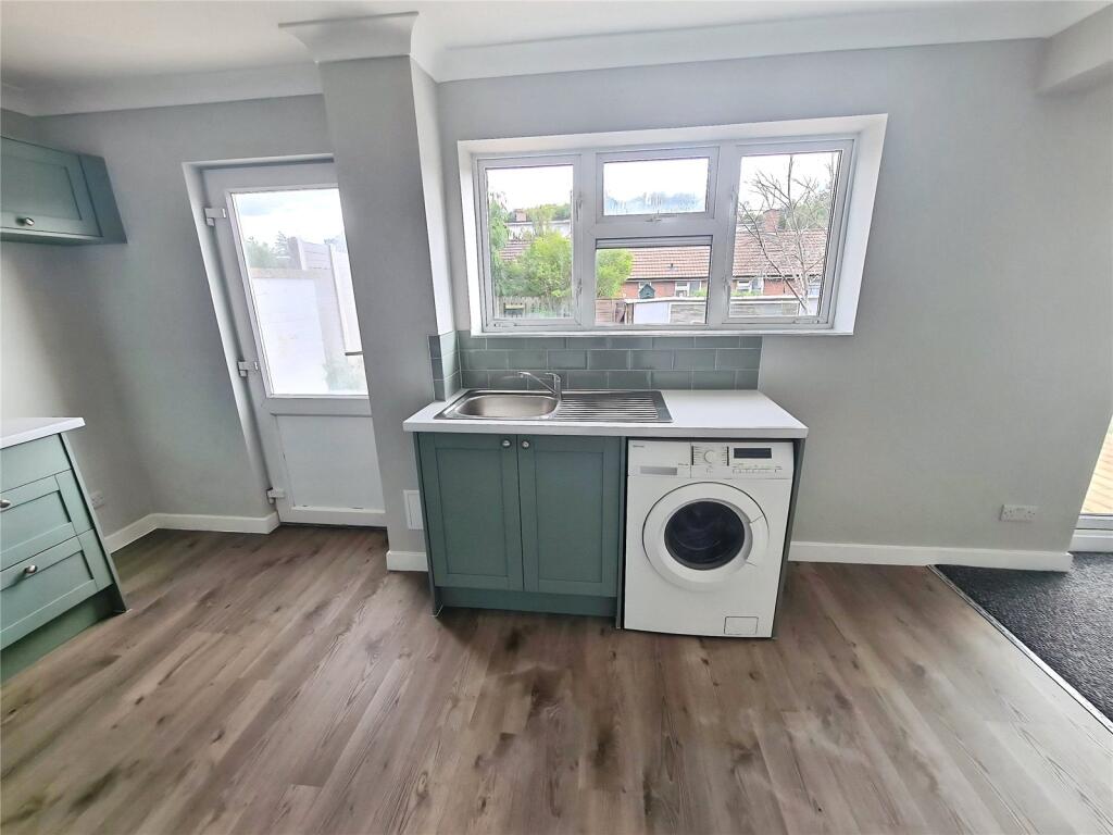 House in Southampton - View 4