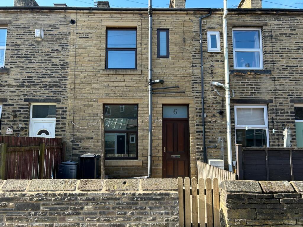 Main image of property: Park Place East, Halifax, West Yorkshire, HX3