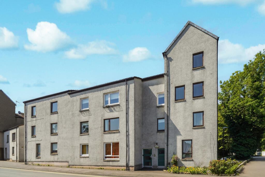 Main image of property: 21 Water Yett, Linlithgow, EH49 7HN