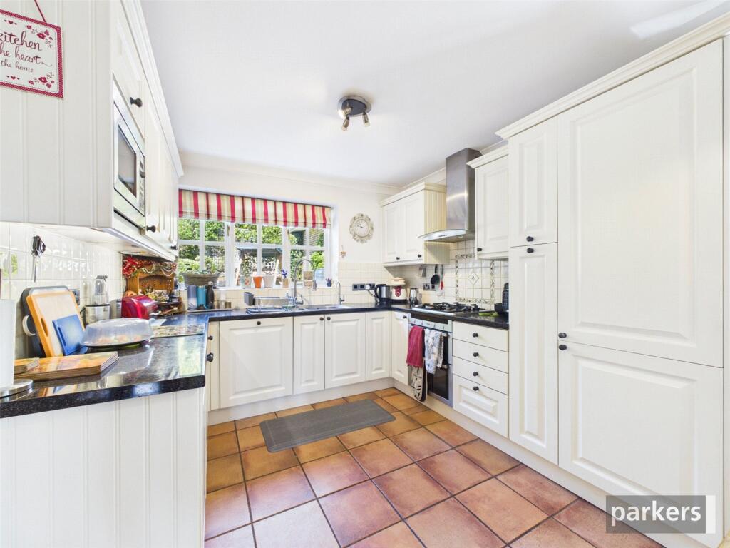 House in Reading, Nores Hill, Shinfield - View 2