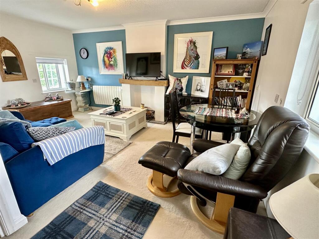 Additional image 4 of Kinwarton Road, Alcester