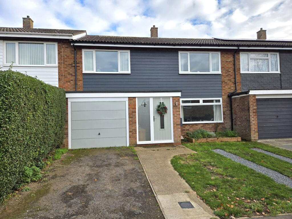 Main image of property: Hawthorn End, Gamlingay SG19 3NG