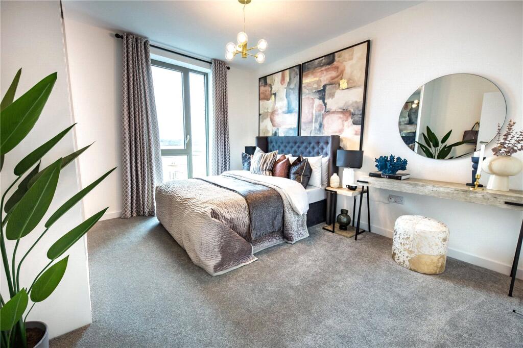 Main image of property: The Lock, Greenford Quay, Greenford, UB6