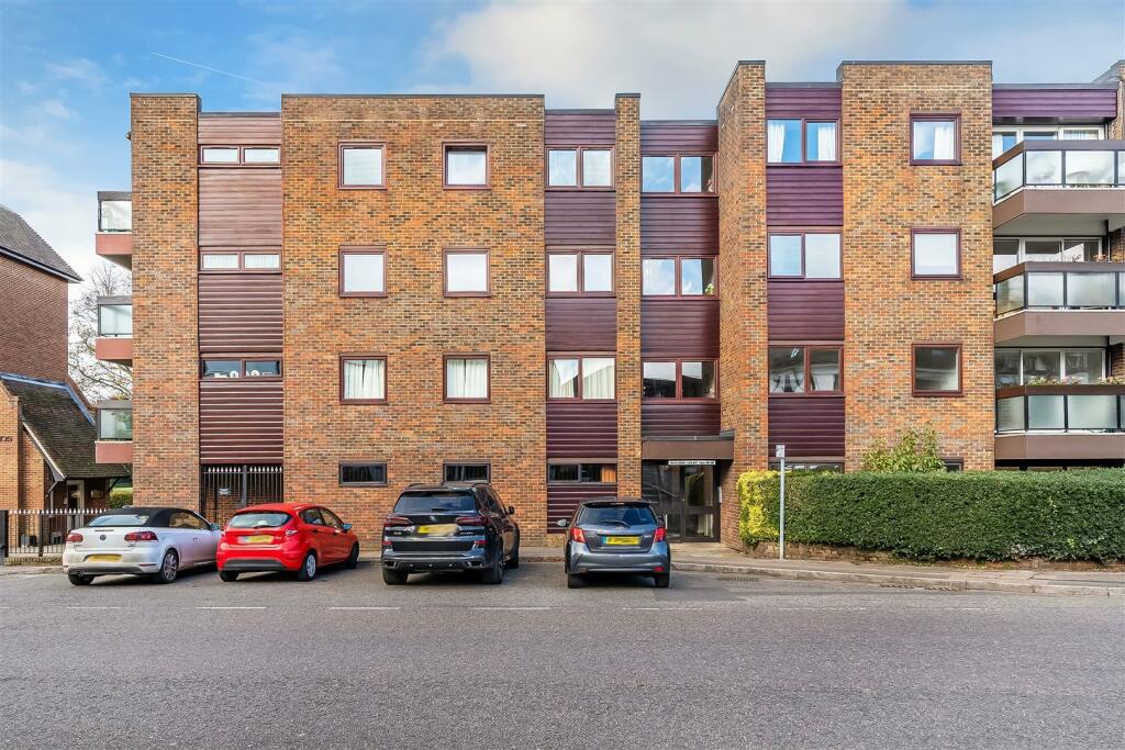 Main image of property: Station Road West, Oxted