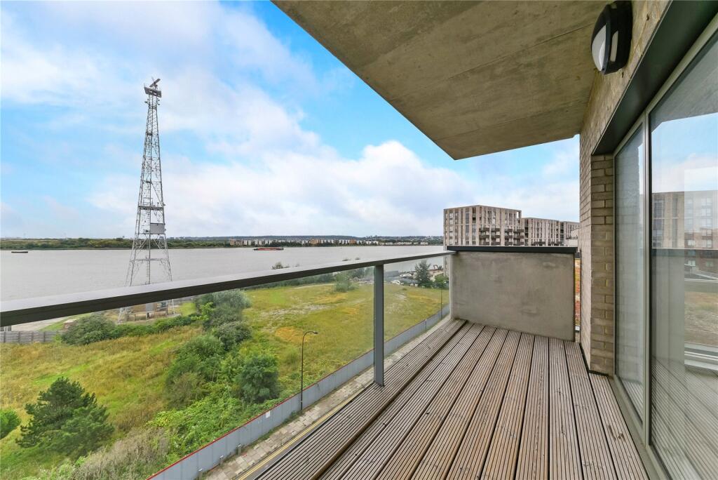 Apartment in London - View 5