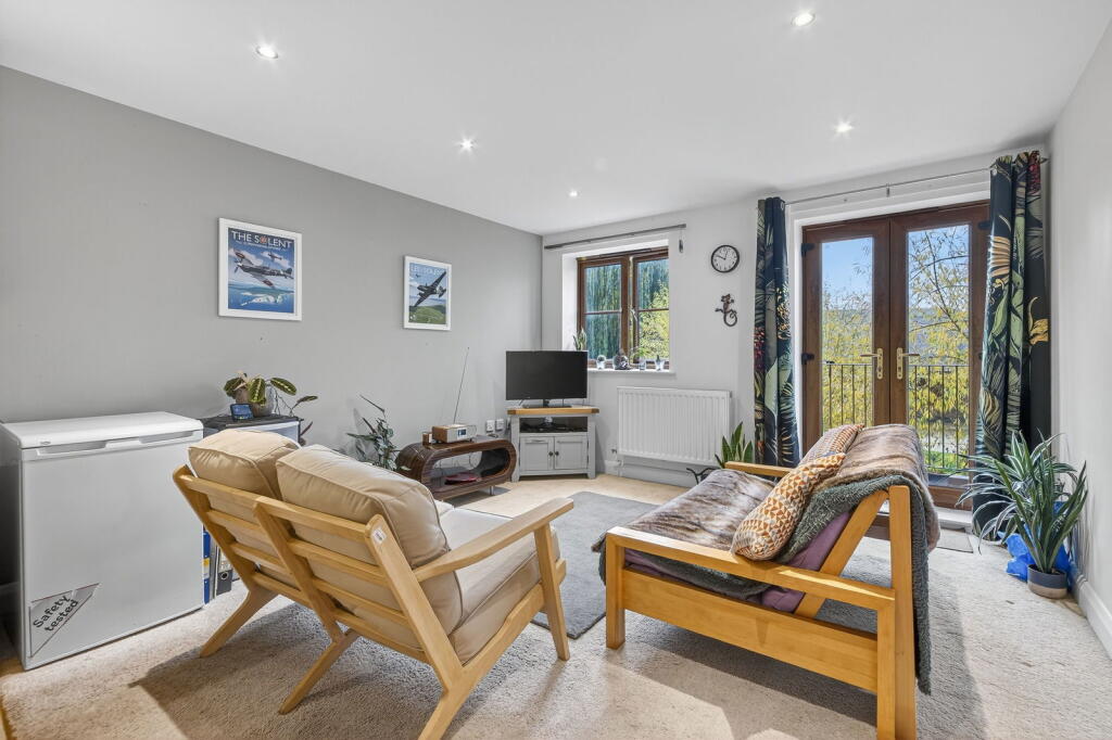 Birch House, St. Marys Road, Market Harborough photo 3