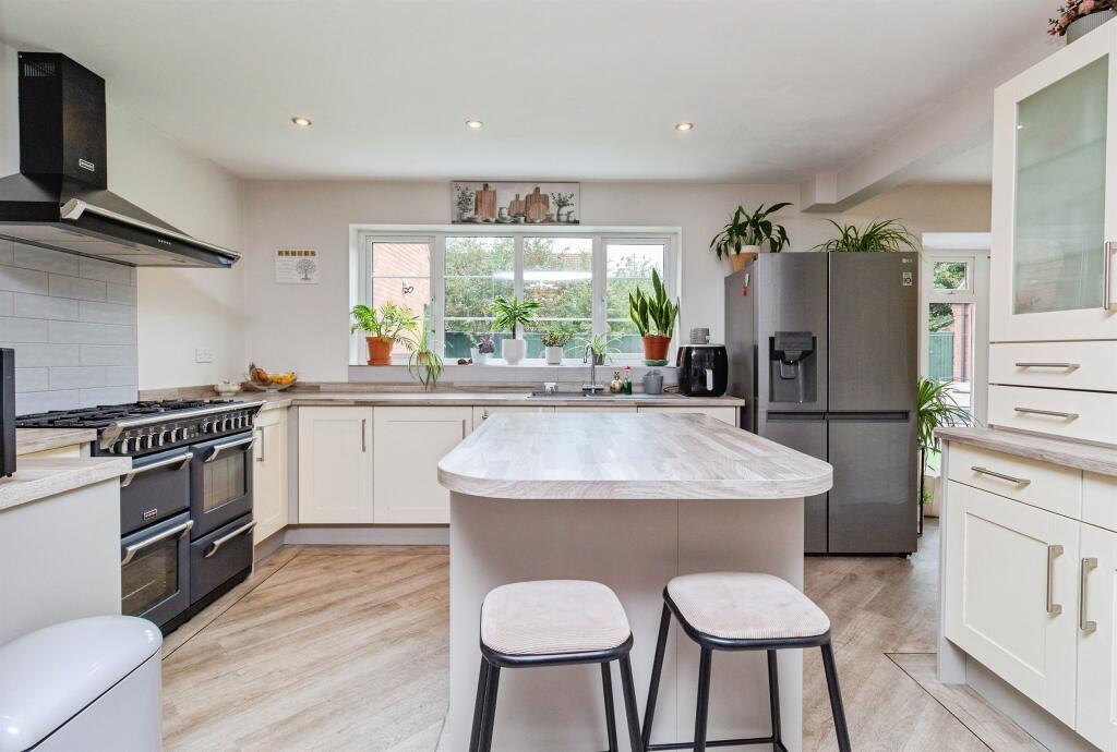 House in Stafford, Staffordshire - View 4