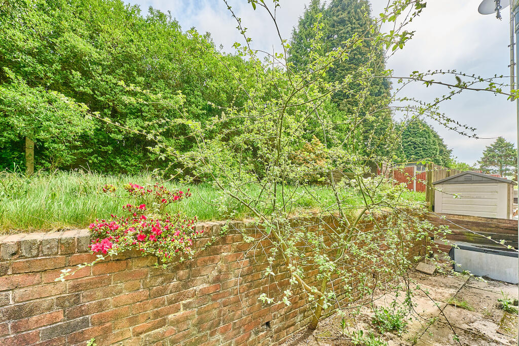 House in Stoke-on-Trent, Ball Green - View 3