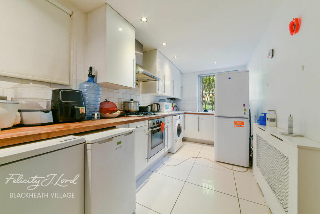 Kidbrooke Park Road, LONDON photo 4