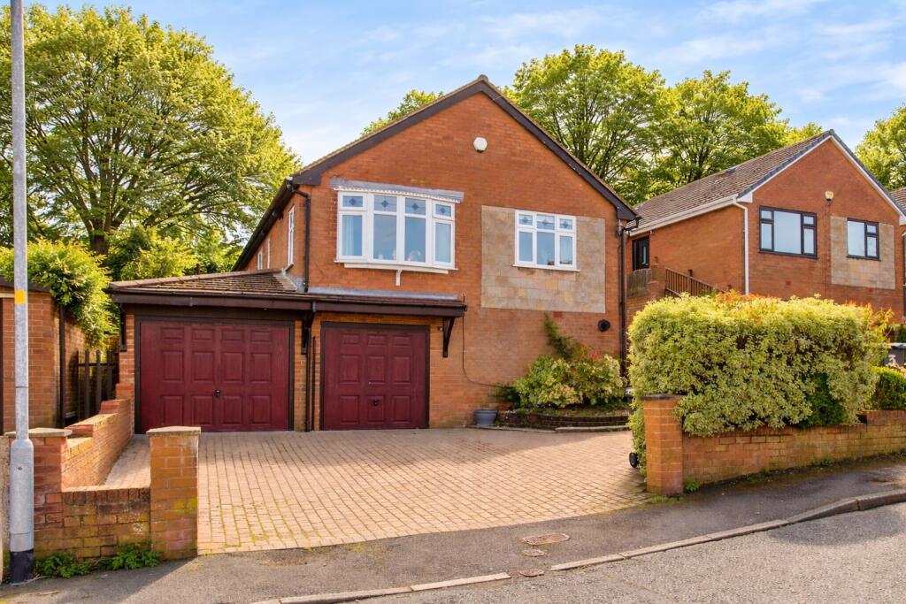 Main image of property: Pine View, Winstanley, Wigan, Greater Manchester, WN3