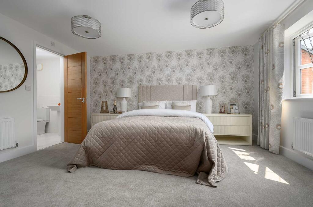 Off Standard Hill, Hugglescote, Leicestershire, 
LE67 3GD photo 2