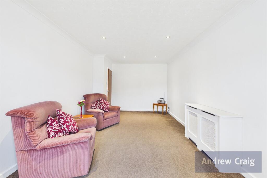 Follingsby Drive, Wardley photo 2