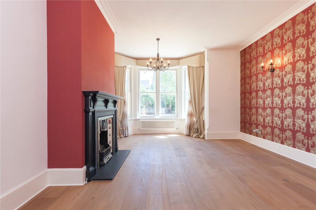 House in Oxford, North Oxford - More