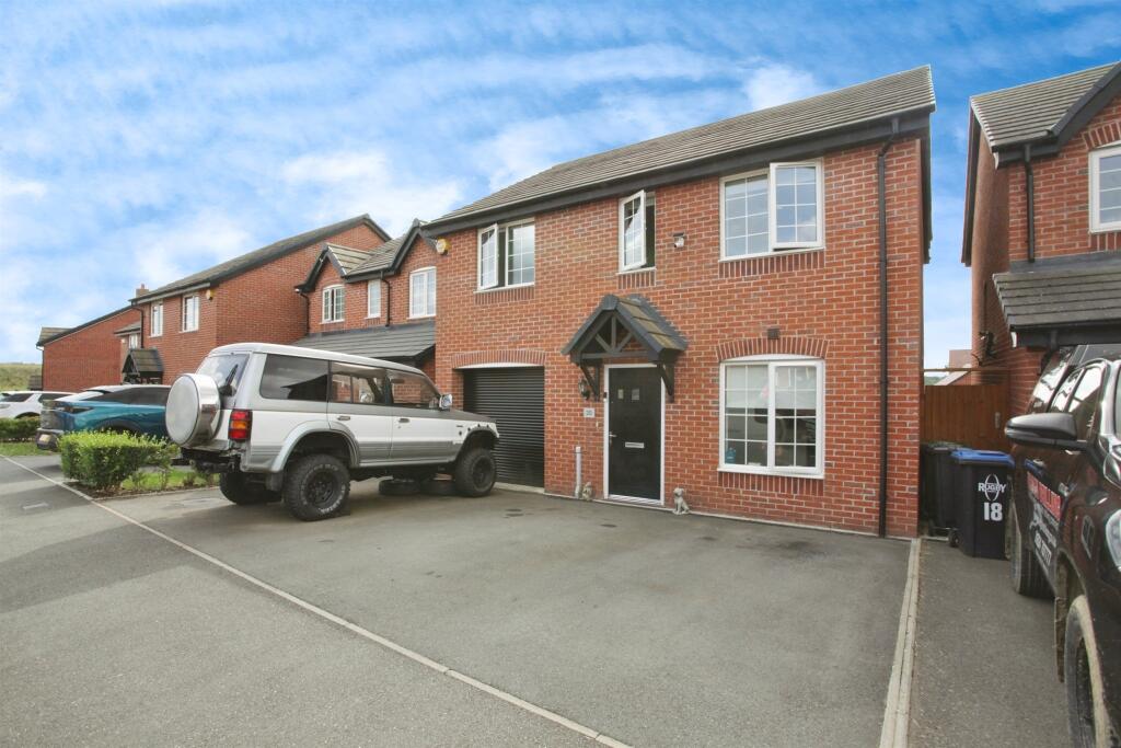 Main image of property: Skelhorn Avenue, RUGBY