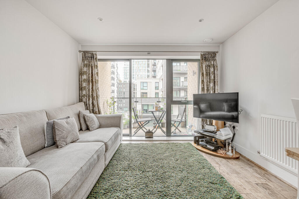 Apartment in London - View 2