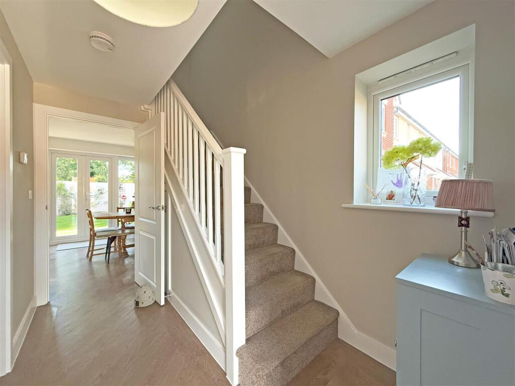 Penson Way, Greenfields, Shrewsbury - View 6