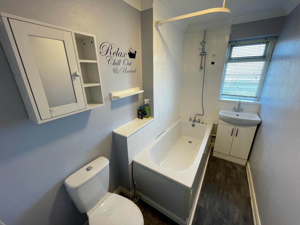 Fleet Close, Ryde - More