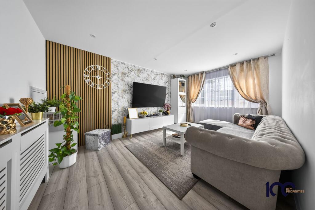 Main image of property: Edinburgh Way, Pitsea, SS13