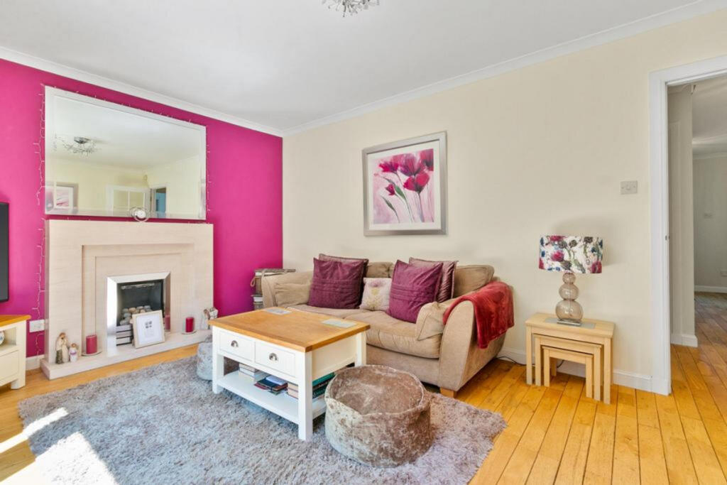 House in Glasgow, Southpark Village, Parkhouse - View 4