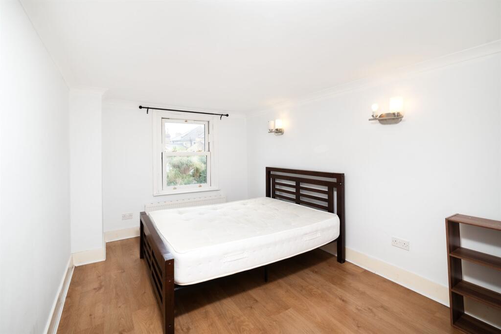 Apartment in London, Stroud Green - View 6