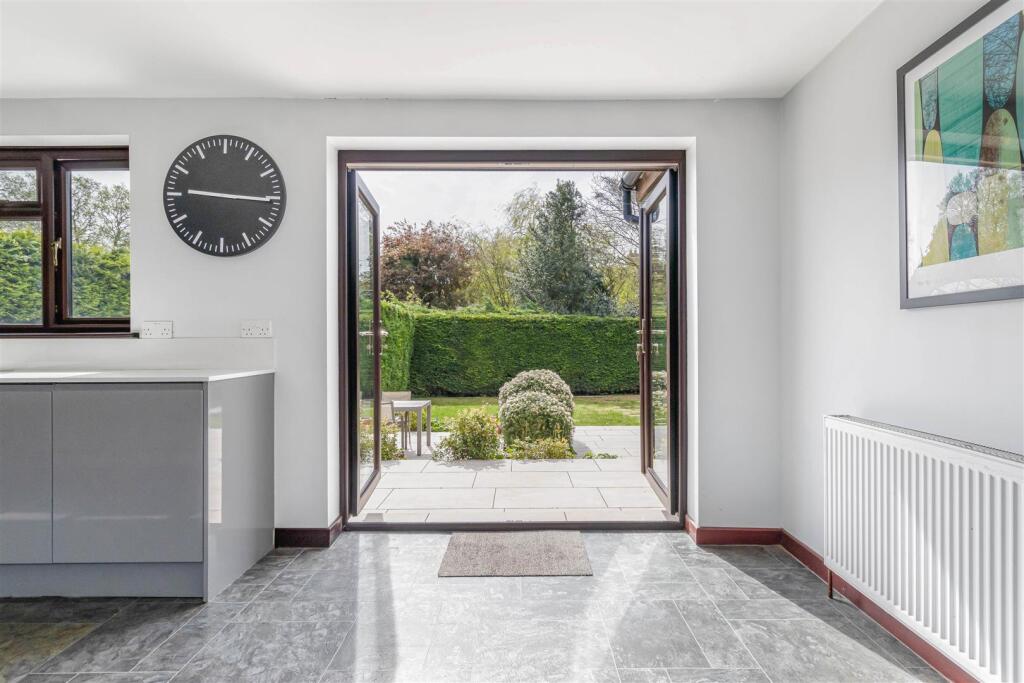 House in West Suffolk, Gazeley - More