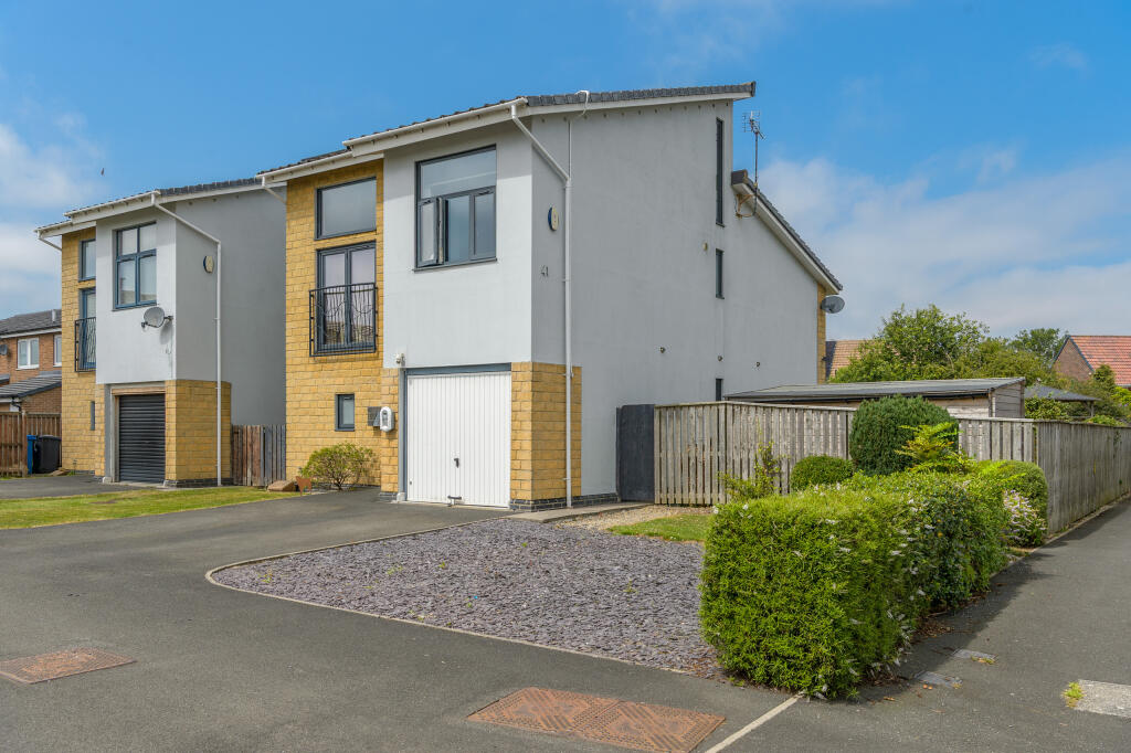 4-bed detached on Chevington Green, Hadston, Morpeth, Northumberland, £300,000