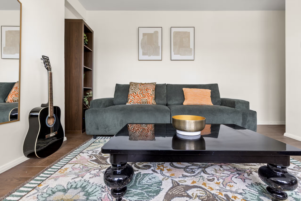 Apartment in London - View 3