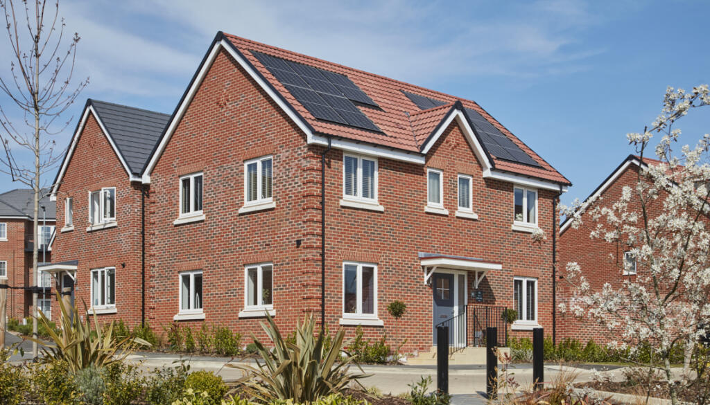 House in Bishop's Stortford, Hockerill - View 4