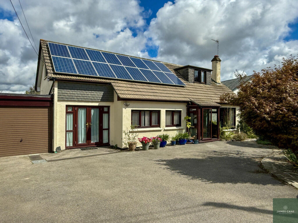 House in Truro - View 4