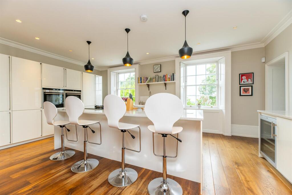 House in Nottingham, The Park - View 4