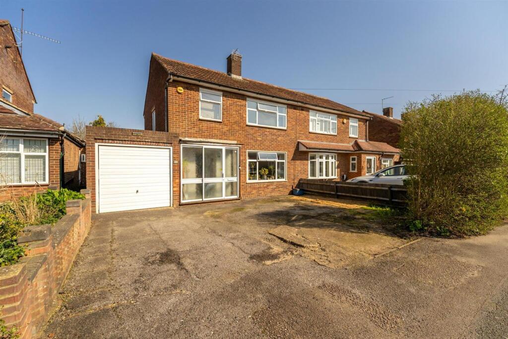 Main image of property: Kenilworth Drive, Borehamwood