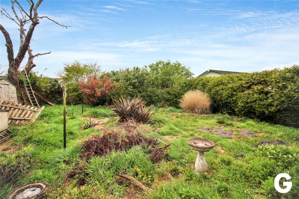 Lumby Drive, Ringwood, Hampshire, BH24 - View 2