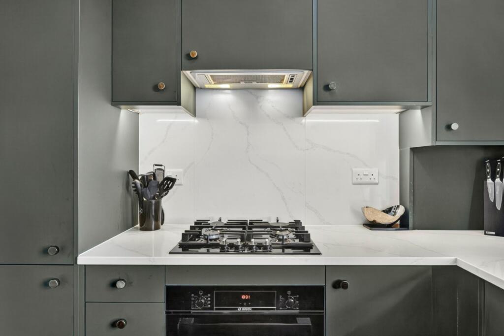 Apartment in London - More