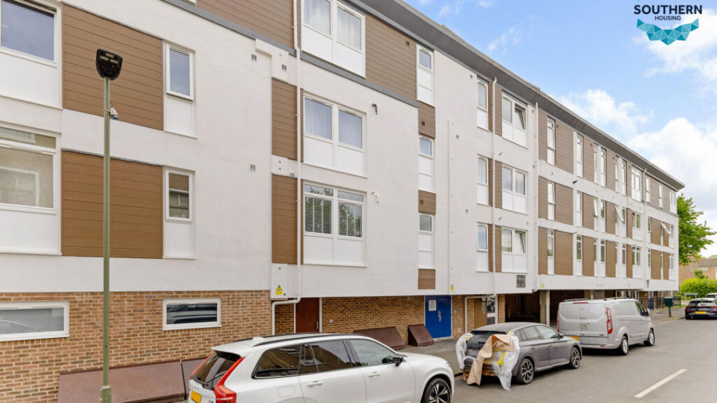 28 Austen Apartments 1 Weighton Road, SE20 8FB photo 2