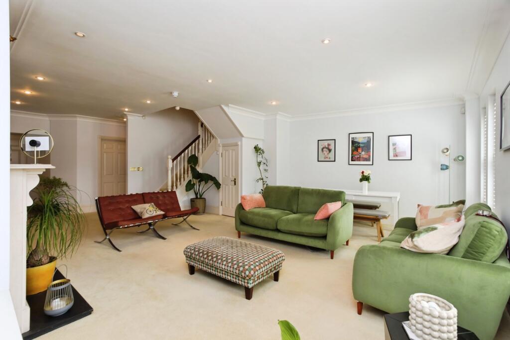 Main image of property: Calverley House, Post Office Square, London Road, Tunbridge Wells, Kent, TN1