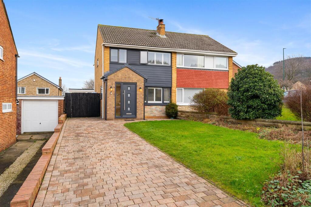 Main image of property: Enfield Chase, Guisborough