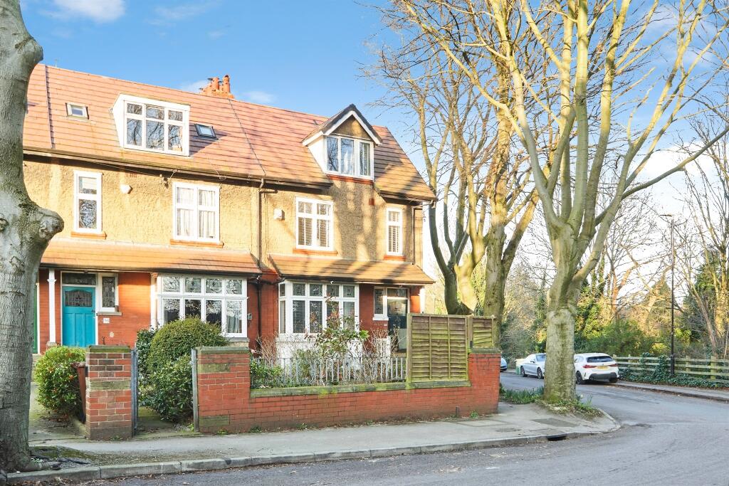 Main image of property: South Parade, Pudsey