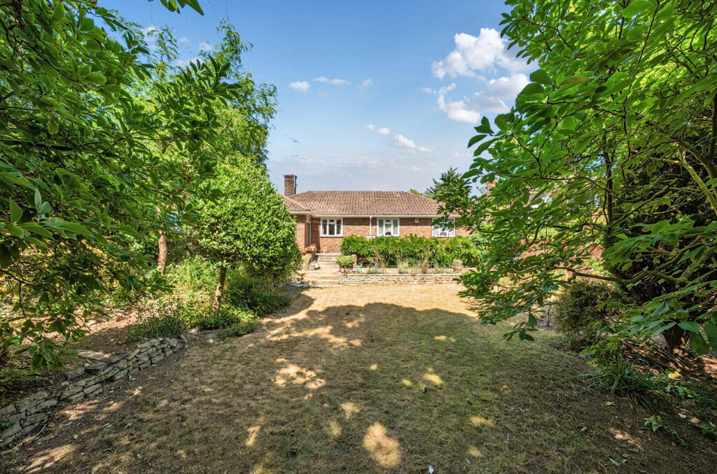 House in Worthing, West Sussex - View 4