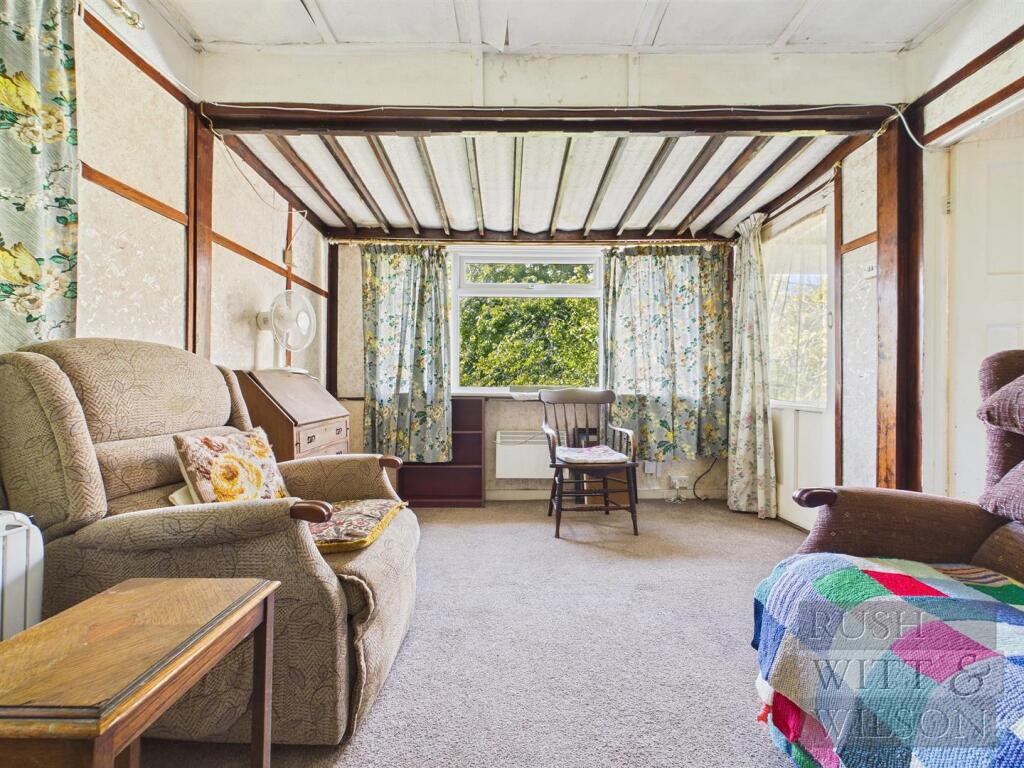 House in Tonbridge - View 4