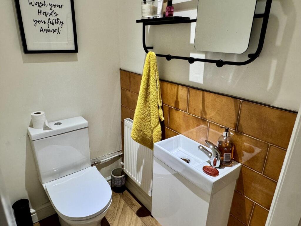 Kingfisher Grove, Wincham, Northwich photo 4