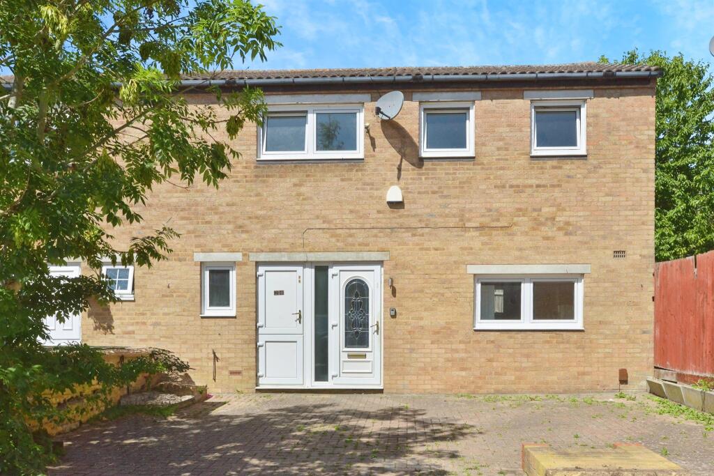 Main image of property: Gledfield Place, Hodge Lea, Milton Keynes
