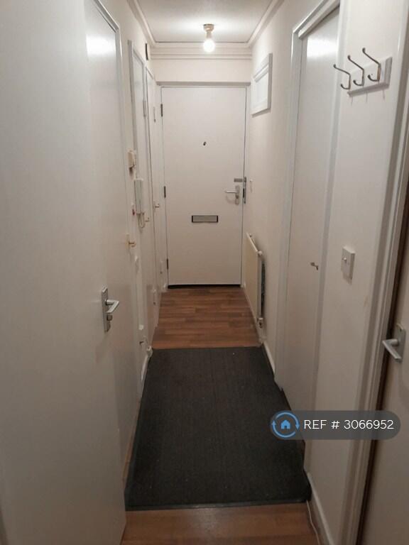 Apartment in Northampton, West Northamptonshire - More
