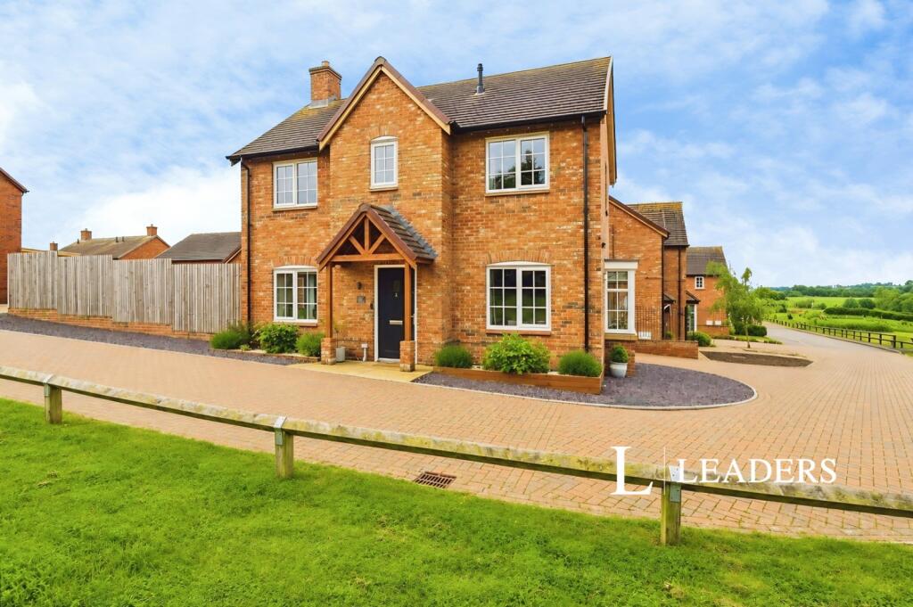 Main image of property: Mere Close, Rushwick, Worcester