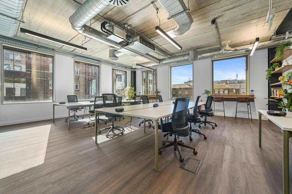 HTBC10WhiteLionStreet12.JPG